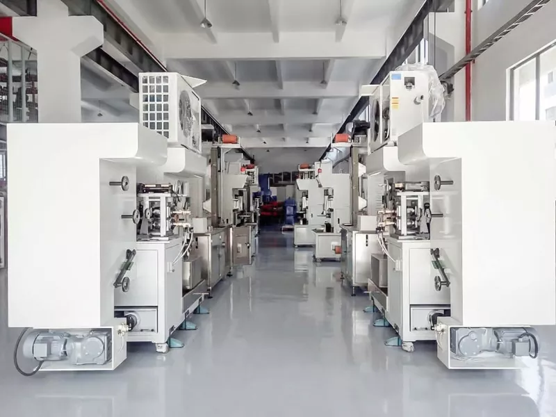 Comment une machine solaire photovoltaïque à fil rond peut-elle améliorer l'efficacité et la qualité dans la fabrication moderne de câbles solaires